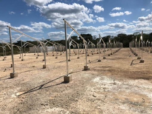 GRANJA FOTOVOLTAICA MOTUL